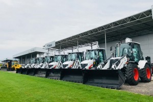 Экскаваторы погрузчики Bobcat: основные отличия и параметры выбора