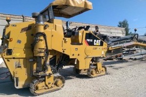 Ходова система дорожньої фрези Caterpillar PM-102