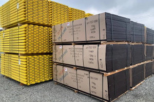 Ламінована фанера для опалубки: як матеріал впливає на якість бетону та бюджет