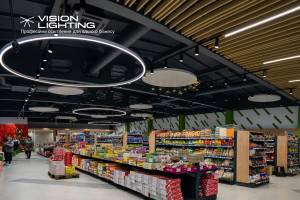 Проєктування освітлення в межах будівництва комерційної нерухомості: як уникнути конфліктів, переробок і зайвих витрат