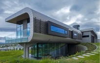 Дом будущего: в Исландии построен необычный дом, символизирующий научные открытия (Фото)
