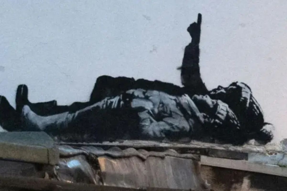 Нові мурали Бенксі: дві однакові роботи з’явилися в Лондоні (ФОТО)