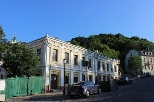У Києві відреставрують один з найстаріших житлових будинків міста