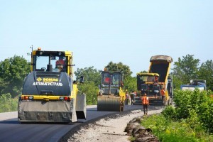 Стало відомо, коли скінчиться ремонт траси Харків - Суми