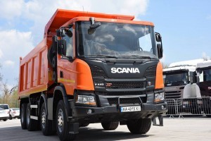 Самоскид Scania P440 8x4 XT з кузовом Wielton