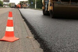 В Укравтодорі пояснили, як потрібно ремонтувати дороги в різних регіонах України