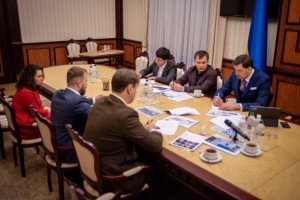 Гончарук доручив провести приватизацію понад 300 об’єктів цього року