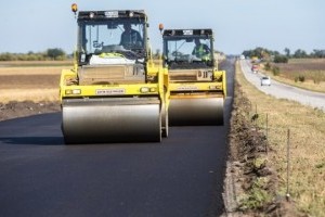 Як будівництво доріг стримує падіння ВВП (ІНФОГРАФІКА)