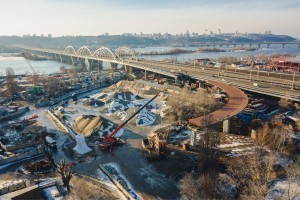 Добудова Дарницького мосту: що відбувається на будмайданчику (ФОТО)