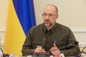 Збитки України від війни сягають близько трильйона доларів - Шмигаль