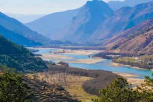 У Китаї починається будівництво гігантського водного каналу, ціною $9 млрд