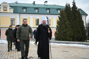 У Київській області на базі храмів ПЦУ відкриють «пункти незламності»