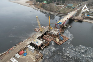 Запустити рух в найкоротші терміни - пріоритетне завдання: на Полтавщині "розморожено" капремонт 214-метрового мосту через Сулу (ФОТО)