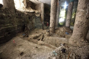 Чи повинен замовник одержувати дозвіл на проведення археологічних розвідок, розкопок, інших земляних робіт на об'єкті - пояснення юриста