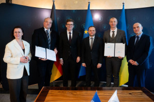 Україна залучила 33 млн эвро на програму доступної іпотеки для ВПО