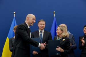 Україна отримає від ЄІБ 200 млн євро на відновлення інфраструктури