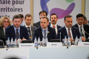 В Україні зруйновано 350 тисяч об'єктів. Скільки з них вже відновлено