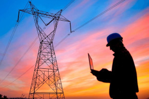 Енергоперебої: до 22% компаній призупиняють роботу через відключення світла (ІНФОГРАФІКА)