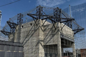 Більш як на 100 об’єктах критичної інфраструктури будують захисні споруди: коли планують завершити роботи