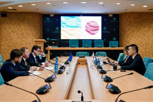 Японія надасть Україні 22 одиниці техніки для обстеження доріг