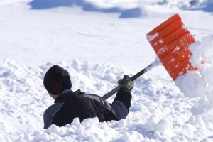 В столице будут штрафовать за неубранный снег