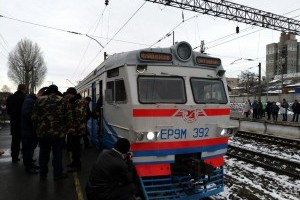 В Киеве показали электрички, которые соединят столицу с пригородом (фото)