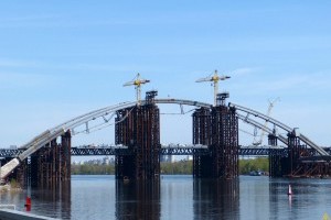 Кабмин спишет долг Киева в счет строительства Подольско-Воскресенского моста