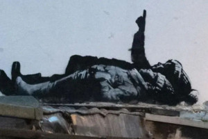 Нові мурали Бенксі: дві однакові роботи з’явилися в Лондоні (ФОТО)