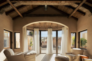 У центрі Рима оновили історичну квартиру ХІХ століття для Тома Йорка (ФОТО)