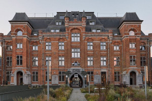 У Бельгії колишні військові казарми перетворили на готель (ФОТО)