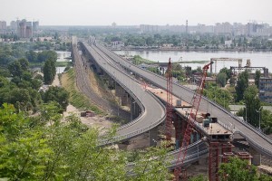 Киев намерен достроить Дарницкий мост