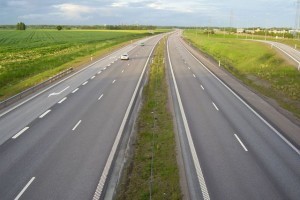 Польша построит скоростную автостраду в Украину