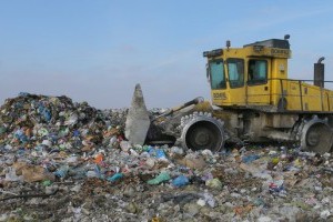 Украина утопает в мусоре: в стране перерабатывается всего 2 % бытовых отходов