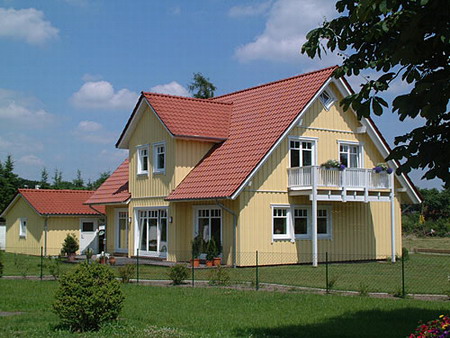 Загородный традиционный дом  